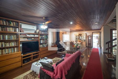 Sala de casa à venda com 5 quartos, 350m² em Ipanema, Porto Alegre