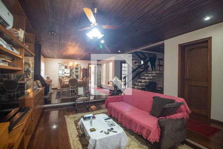 Sala de casa à venda com 5 quartos, 350m² em Ipanema, Porto Alegre