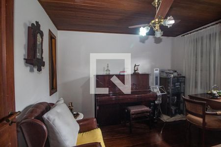 Sala 2 de casa à venda com 5 quartos, 350m² em Ipanema, Porto Alegre