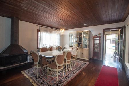 Sala de casa à venda com 5 quartos, 350m² em Ipanema, Porto Alegre