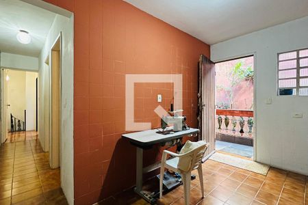 Corredor dos Dormitórios de casa à venda com 4 quartos, 175m² em Jardim Dourado, Guarulhos