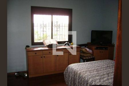 Casa à venda com 3 quartos, 250m² em Vila Sao Paulo, São Paulo