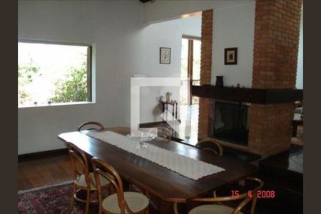 Casa à venda com 4 quartos, 420m² em Vila Tramontano, São Paulo