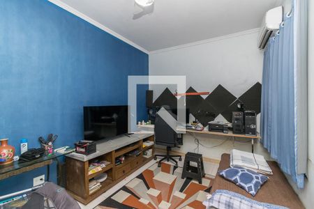 Quarto 1 de casa à venda com 4 quartos, 168m² em Brás de Pina, Rio de Janeiro