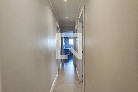 Corredor - Quartos de apartamento para alugar com 4 quartos, 130m² em Swiss Park, Campinas