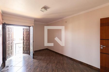 Quarto 1 de casa para alugar com 3 quartos, 276m² em Parque Cruzeiro do Sul, São Paulo