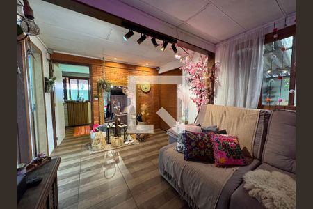 Sala de casa à venda com 2 quartos, 80m² em Feitoria, São Leopoldo