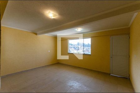 Quarto de casa para alugar com 1 quarto, 80m² em Sítio Morro Grande, São Paulo