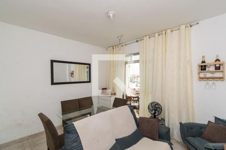 Sala de apartamento para alugar com 2 quartos, 51m² em Brás de Pina, Rio de Janeiro