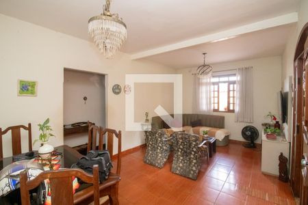 Sala de casa à venda com 4 quartos, 395m² em Alvorada, Contagem