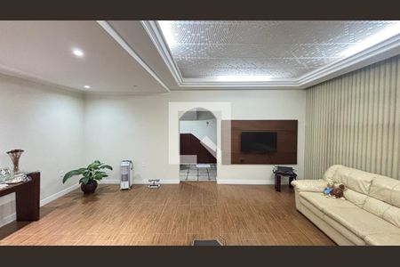 Sala de casa à venda com 4 quartos, 255m² em Jardim do Estádio, Santo André