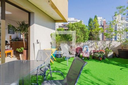 Apartamento à venda com 2 quartos, 185m² em Rio Branco, Porto Alegre