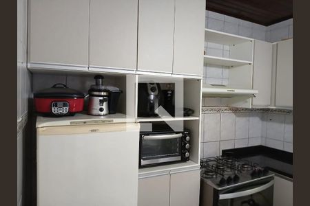 Cozinha de casa para alugar com 4 quartos, 400m² em Morro Santana, Porto Alegre
