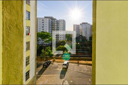 Vista de apartamento à venda com 3 quartos, 110m² em Conjunto California, Belo Horizonte