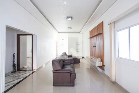 Sala de casa para alugar com 3 quartos, 169m² em Jardim Karaíba, Uberlândia