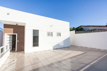 Varanda de casa para alugar com 3 quartos, 169m² em Jardim Karaíba, Uberlândia