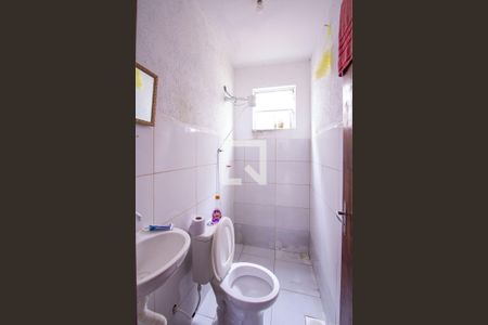 Banheiro de casa à venda com 7 quartos, 220m² em Engenho do Mato, Niterói