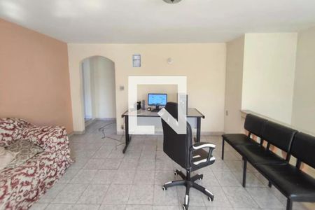 Sala de TV de casa à venda com 3 quartos, 230m² em Cidade Jardim, Campinas