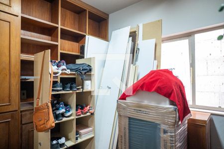 Escritório de casa para alugar com 4 quartos, 412m² em Cambuci, São Paulo