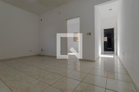 Sala de casa para alugar com 2 quartos, 170m² em Vila Industrial, Mogi das Cruzes