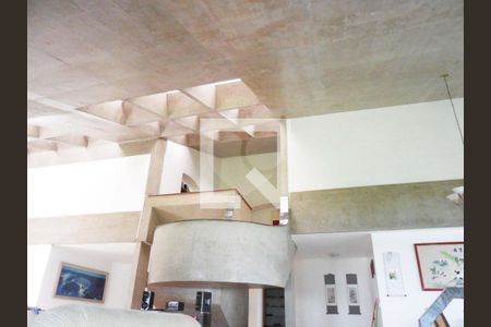 Casa à venda com 4 quartos, 850m² em Jardim Cordeiro, São Paulo