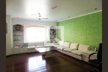 Casa à venda com 4 quartos, 850m² em Jardim Cordeiro, São Paulo