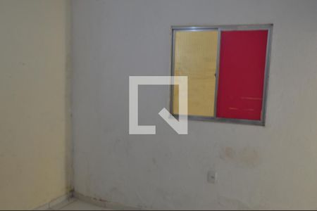 Sala/Quarto de kitnet/studio para alugar com 1 quarto, 28m² em Pechincha, Rio de Janeiro