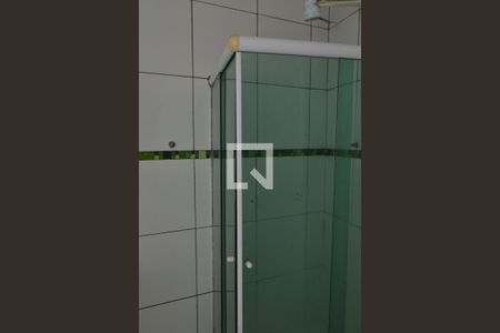 Banheiro de kitnet/studio para alugar com 1 quarto, 28m² em Pechincha, Rio de Janeiro