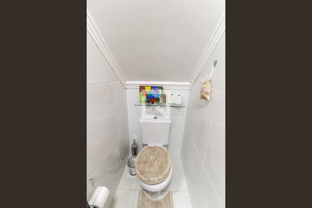 Lavabo de casa de condomínio à venda com 2 quartos, 72m² em Vila Carmosina, São Paulo