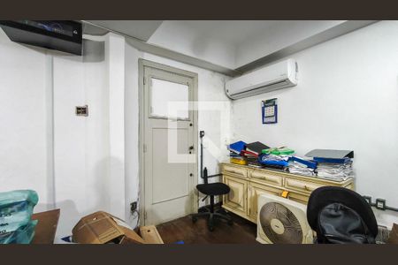 Entrada de casa para alugar com 5 quartos, 285m² em Tijuca, Rio de Janeiro