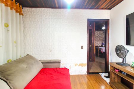 Sala de casa à venda com 3 quartos, 264m² em Vila Vessoni, São Paulo