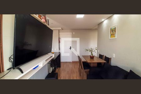 Sala de apartamento à venda com 2 quartos, 48m² em Piratininga, Osasco