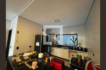 Foto 06 de casa à venda com 3 quartos, 230m² em Paraíso do Morumbi, São Paulo