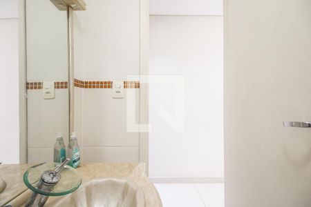 Lavabo de casa para alugar com 3 quartos, 145m² em Vila Esperança, São Paulo