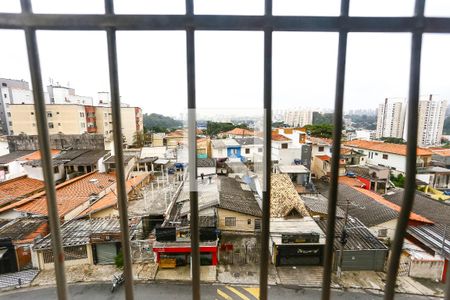Quarto 1 vista de apartamento para alugar com 2 quartos, 70m² em Chácara Agrindus, Taboão da Serra