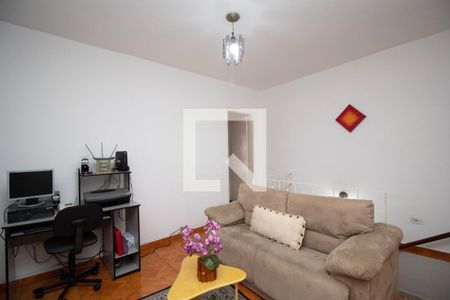 Sala Entre Quartos de casa à venda com 5 quartos, 166m² em Vila Mangalot, São Paulo