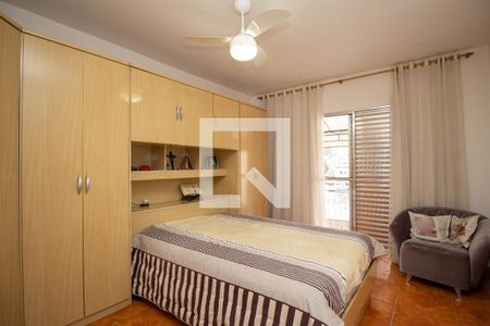 Quarto 1 de casa à venda com 5 quartos, 166m² em Vila Mangalot, São Paulo