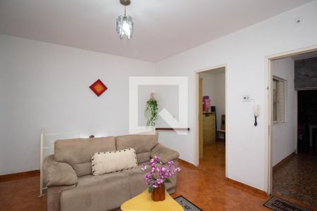 Sala Entre Quartos de casa à venda com 5 quartos, 166m² em Vila Mangalot, São Paulo