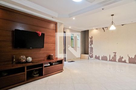 Sala de casa para alugar com 4 quartos, 179m² em Conjunto Residencial Vista Verde, São Paulo