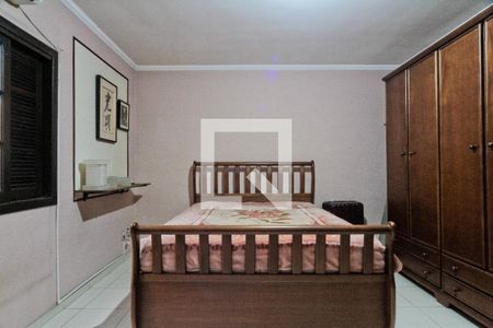 Suíte de casa para alugar com 4 quartos, 179m² em Conjunto Residencial Vista Verde, São Paulo