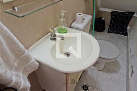 Lavabo de casa para alugar com 4 quartos, 179m² em Conjunto Residencial Vista Verde, São Paulo