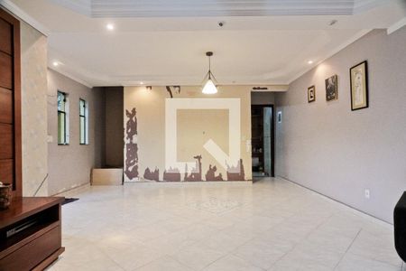 Sala de casa para alugar com 4 quartos, 179m² em Conjunto Residencial Vista Verde, São Paulo