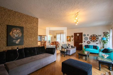 Sala de casa para alugar com 5 quartos, 425m² em Campestre, Santo André