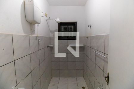 Banheiro de kitnet/studio para alugar com 1 quarto, 25m² em Engenho do Mato, Niterói