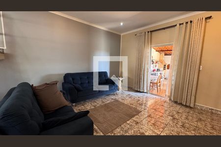 Sala de TV de casa para alugar com 5 quartos, 320m² em Jardim Proenca I, Campinas