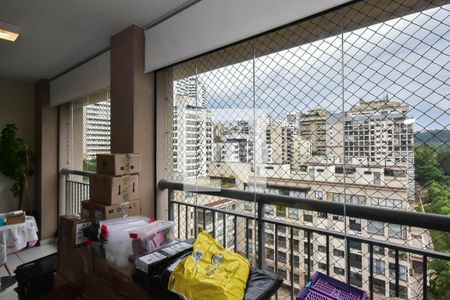 Varanda de apartamento à venda com 3 quartos, 207m² em Jardim Panorama, São Paulo