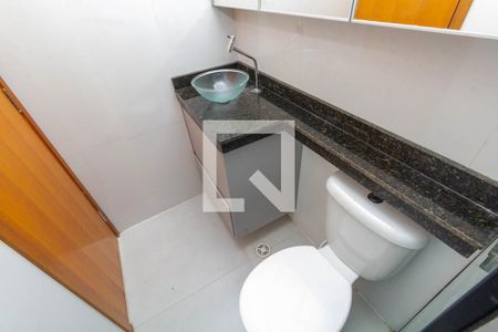 Banheiro de apartamento para alugar com 1 quarto, 30m² em Vila Mafra, São Paulo