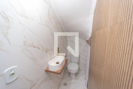 Lavabo de casa de condomínio para alugar com 4 quartos, 124m² em Parque Boturussu, São Paulo