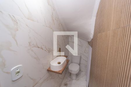 Lavabo de casa de condomínio para alugar com 4 quartos, 124m² em Parque Boturussu, São Paulo