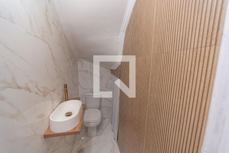 Lavabo de casa de condomínio para alugar com 4 quartos, 124m² em Parque Boturussu, São Paulo